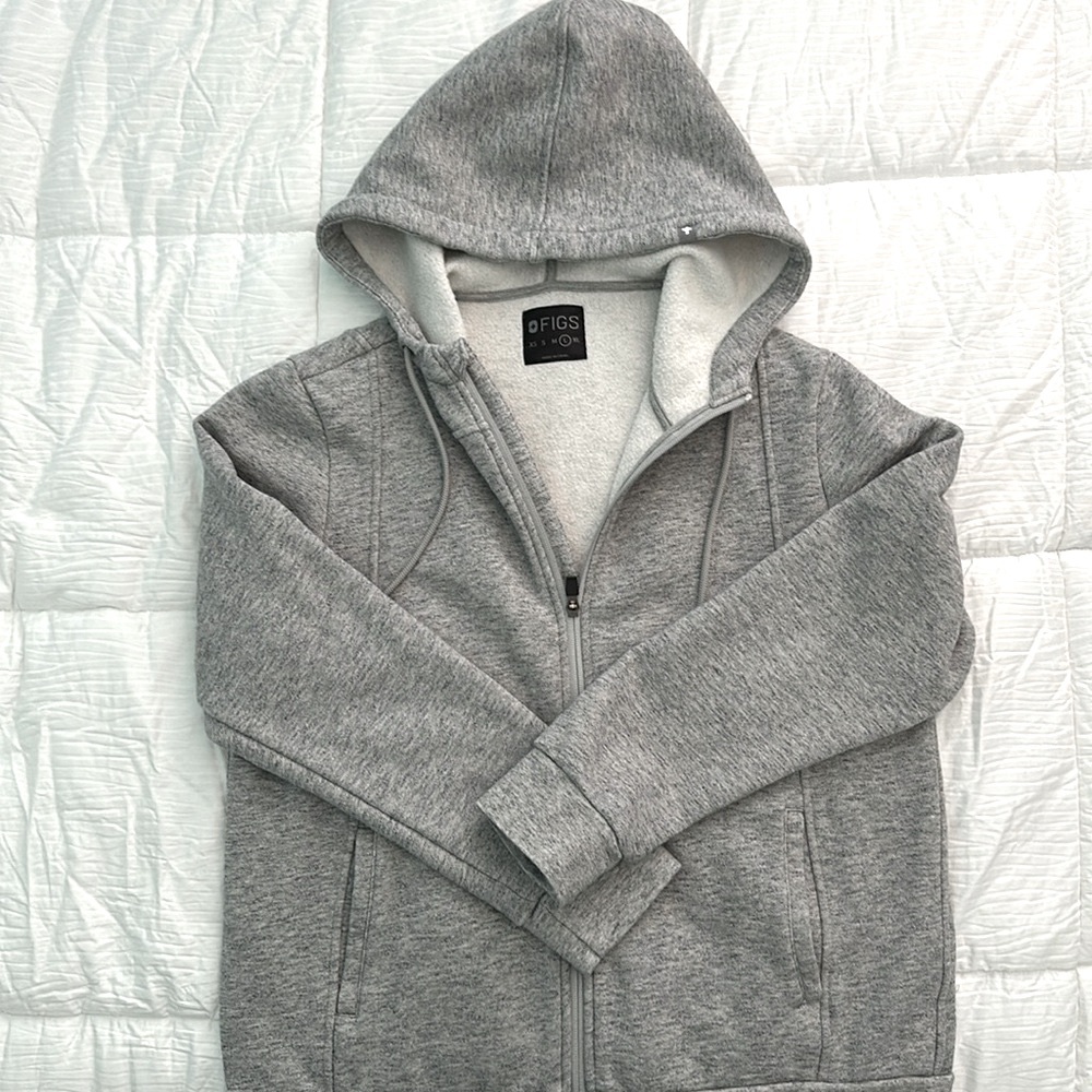 Figs Scrubs Women’s Essential Heather Grey Hoodie 2.0